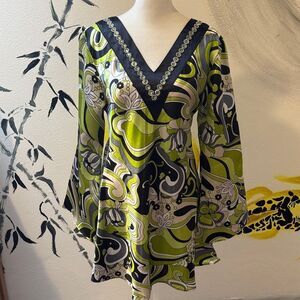 Vibrant Green Patterned Women's Top